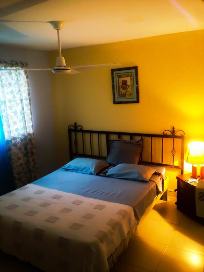 El Risco Hostel: Bed And Breakfast Alto Boquete Exterior photo